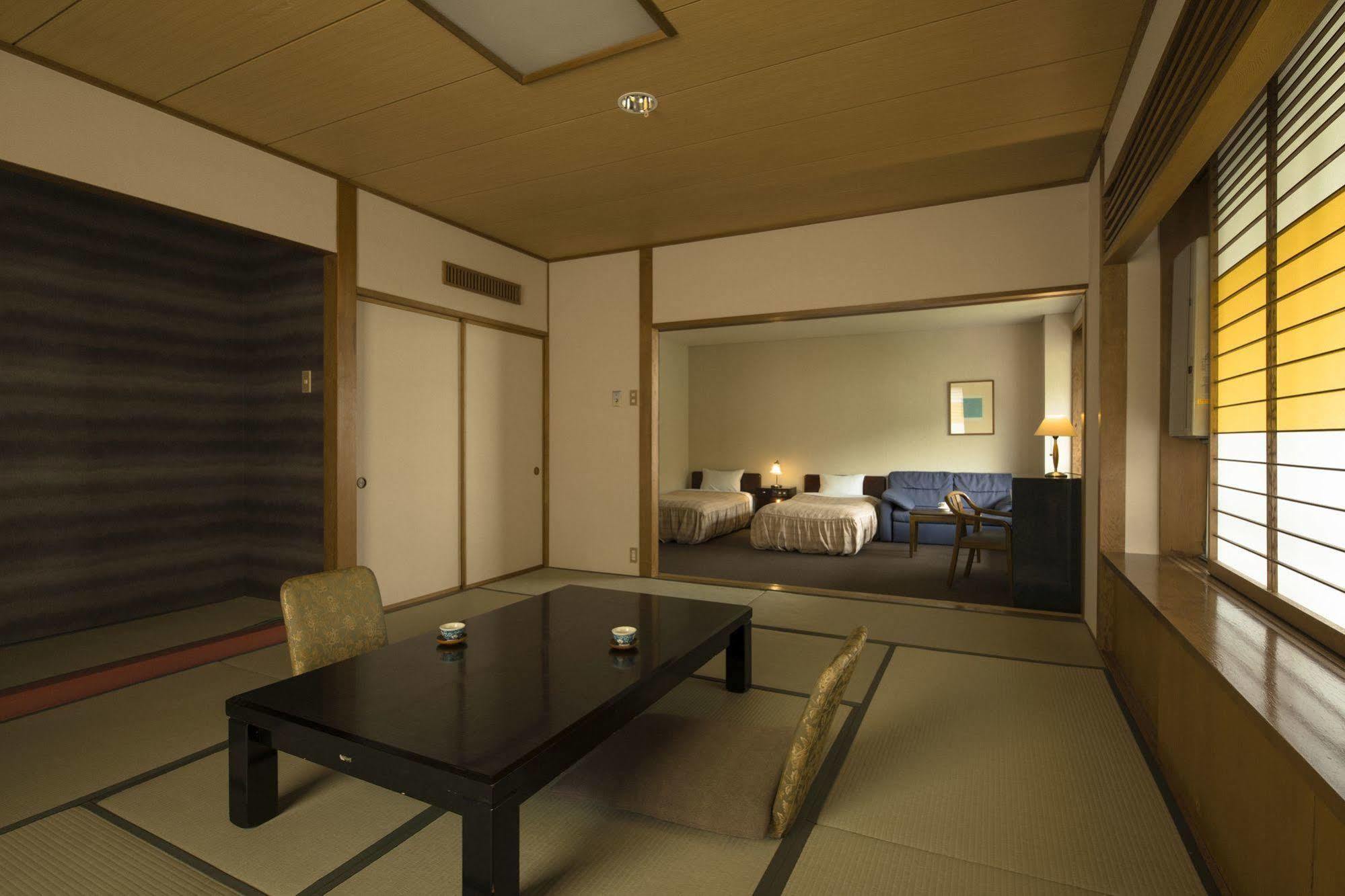 Takamiya Hotel Lucent Yamagata  Exterior foto